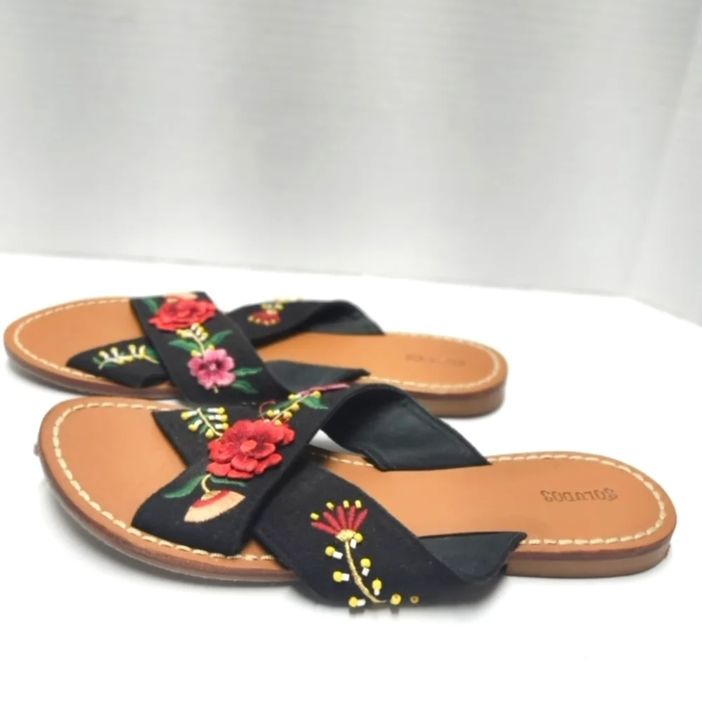 Soludos Black Embroidered Slide Sandals | Floral Flat Sandals | Women’s